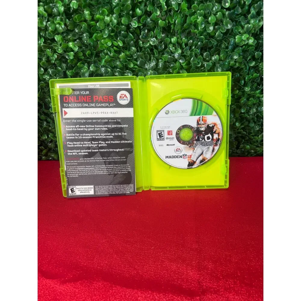 Madden NFL 12 Xbox 360 EA Sports Football Game 2011 - No Manual
